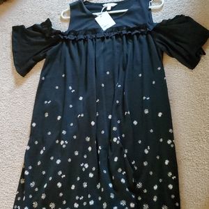 Nwt cold shoulder summer dress
